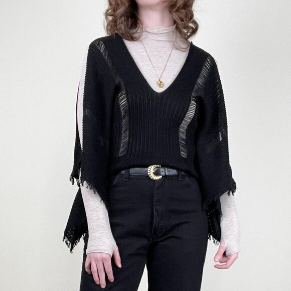 Vintage 90s Y2K French Open Knit Poncho Cape Sweater Boho Blouse Fringe Bohemian - Picture 1 of 11